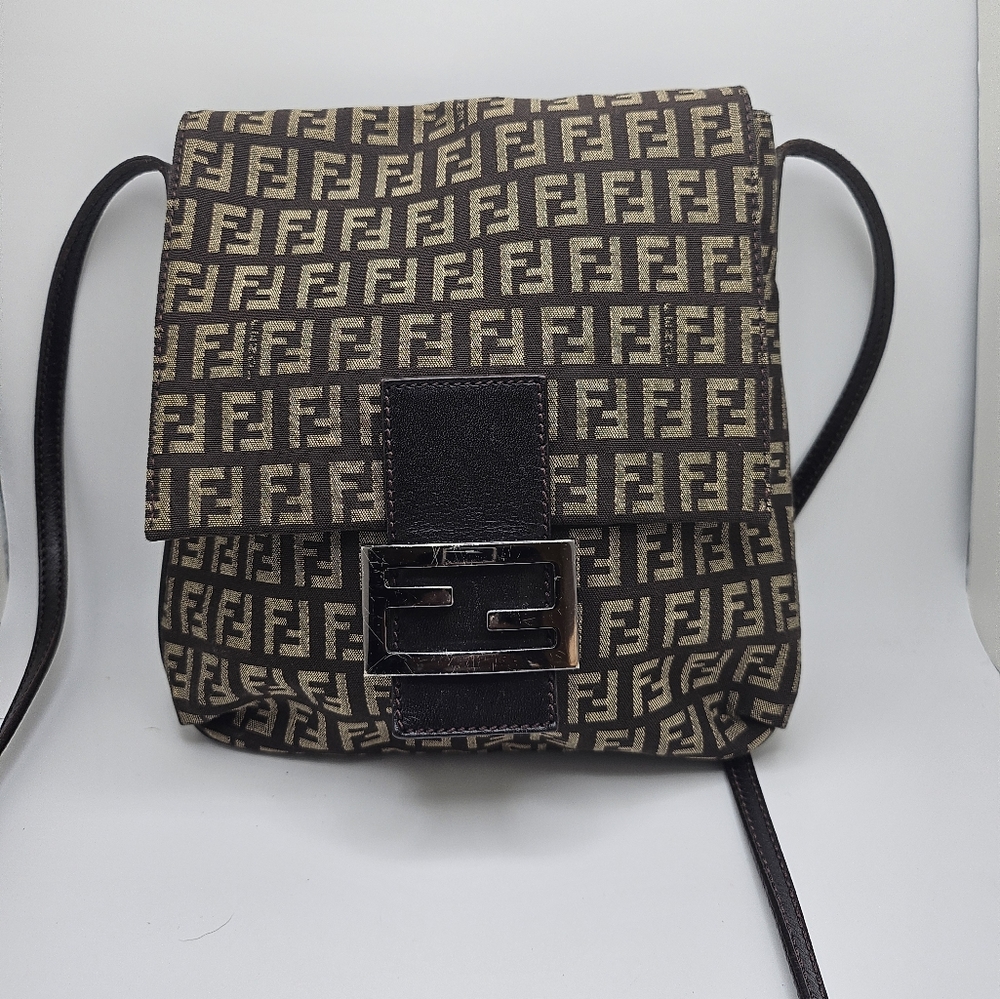 FENDI Zucchino Canvas Mamma Baguette Crossbody Bag - Picture 2 of 11